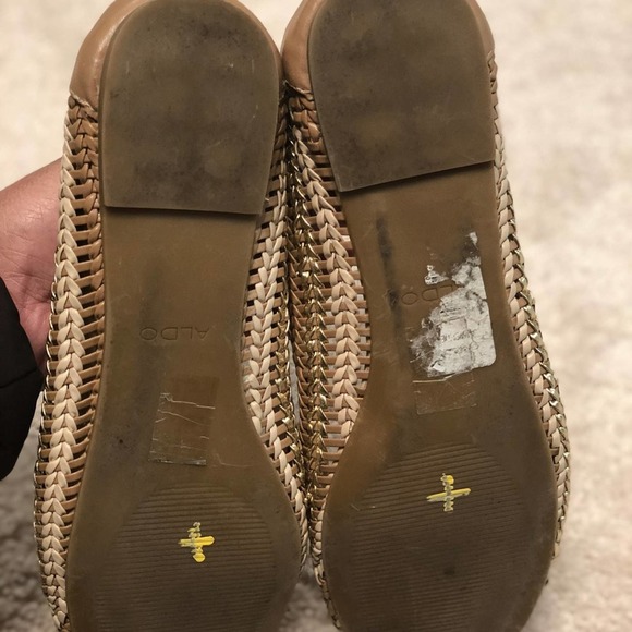Tan & gold Aldo flats - Picture 5 of 6